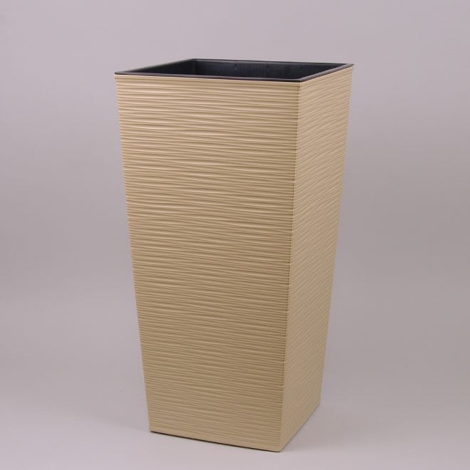 Кашпо с внутренней вставкой Lamela Finezja.Текстура Долото. Цвет - капучино 400