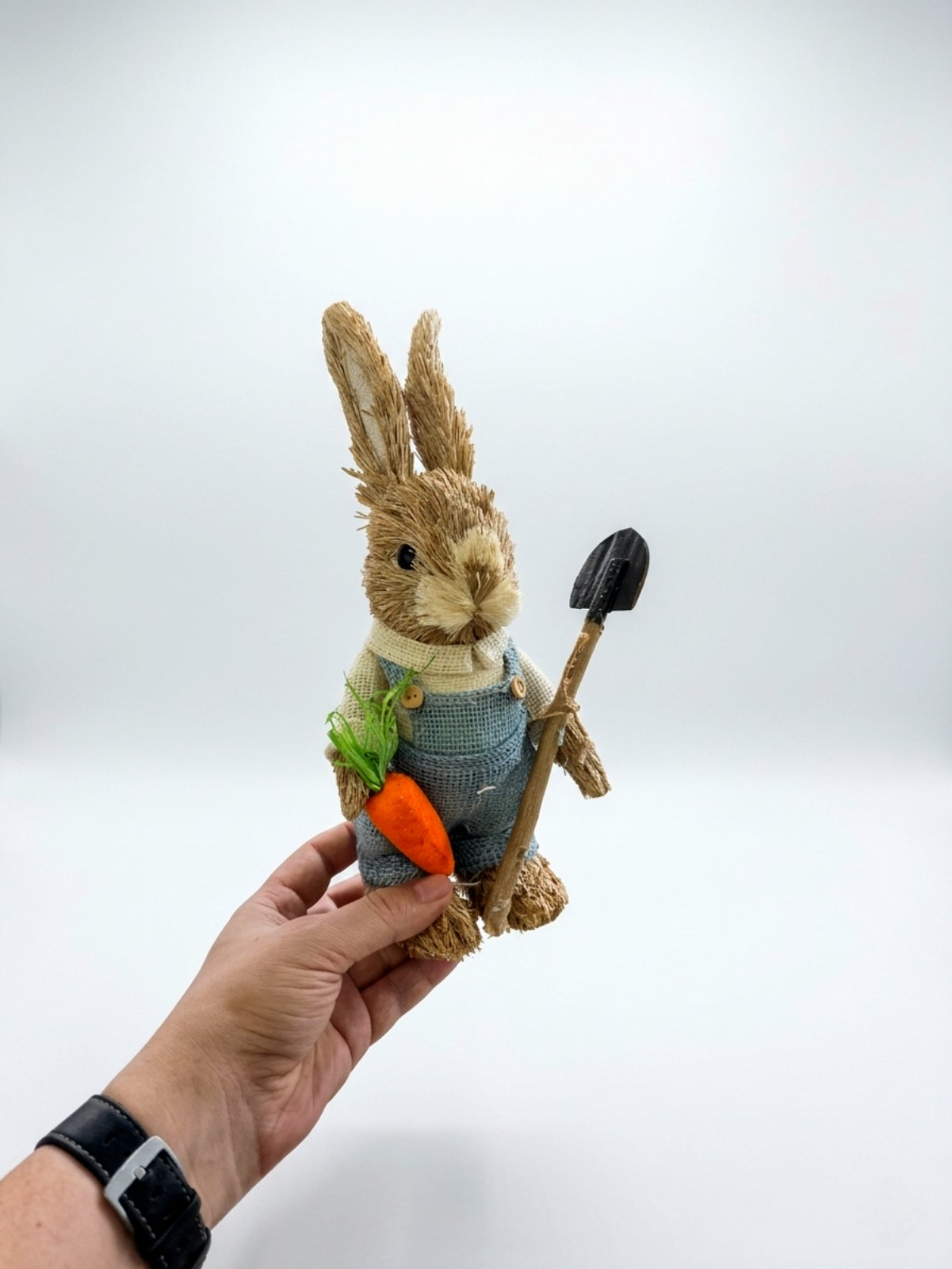 Заяц садовник