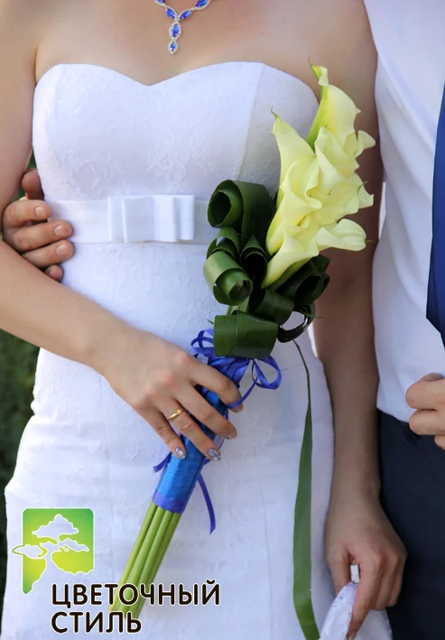 Літній весільний букет