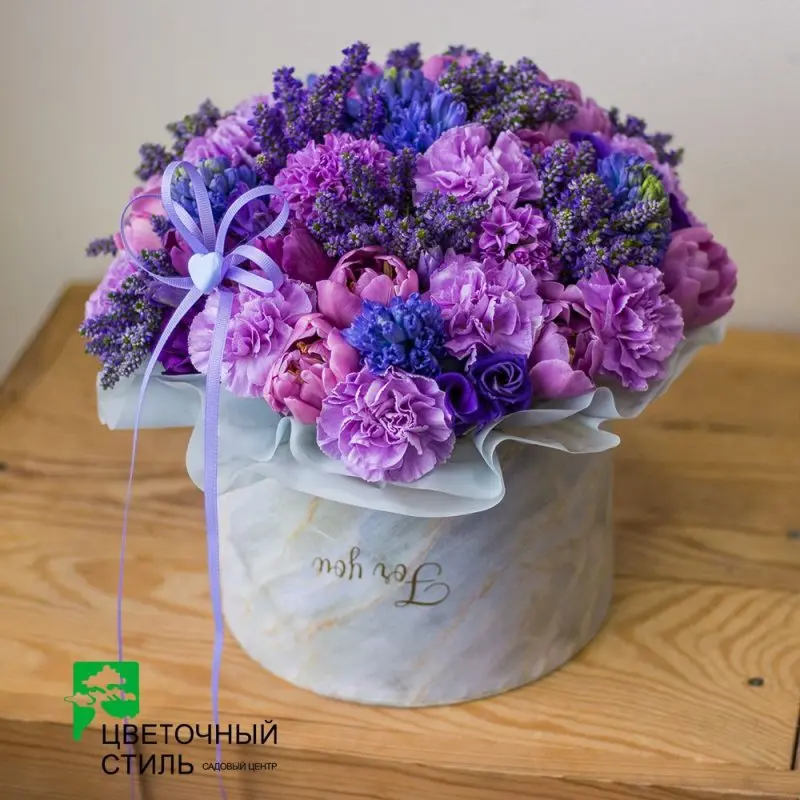 Композиція в коробці №740