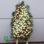 Траурный венок №7 Жалобний вінок №7 — Квітковий стиль, Харків